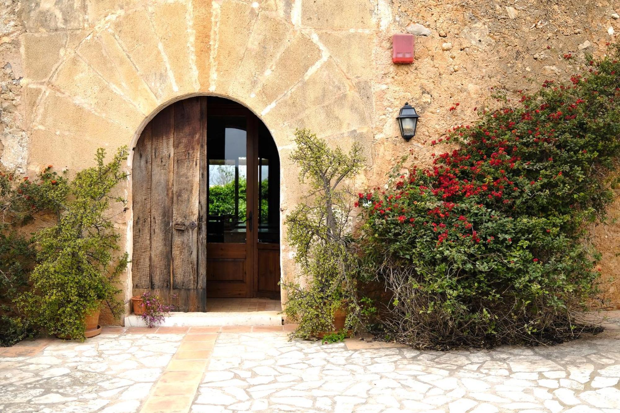 Finca Hotel Ses Cases Noves Sant Llorenc Des Cardassar Exterior photo